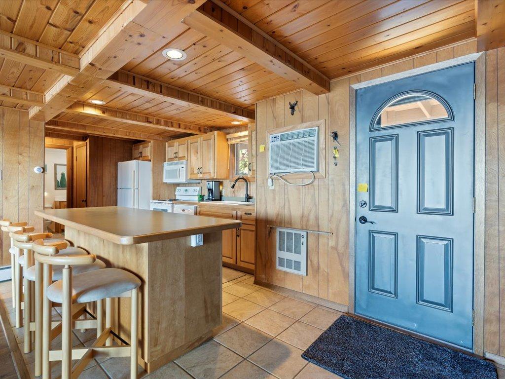 9125 Breezy Point Drive 437