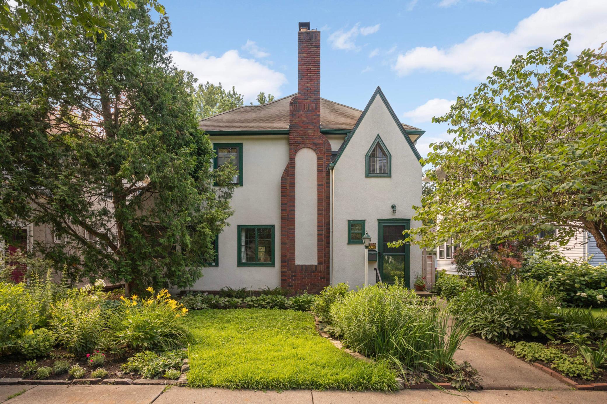1926 Lincoln Avenue