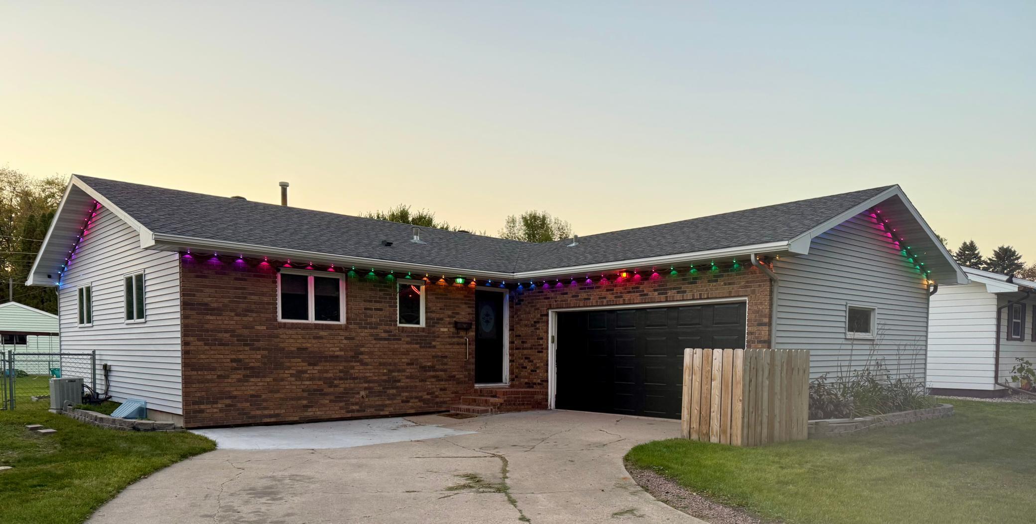 Fargo, North Dakota 58103, United States, 3 Bedrooms Bedrooms, ,2 BathroomsBathrooms,Residential,Active,250166