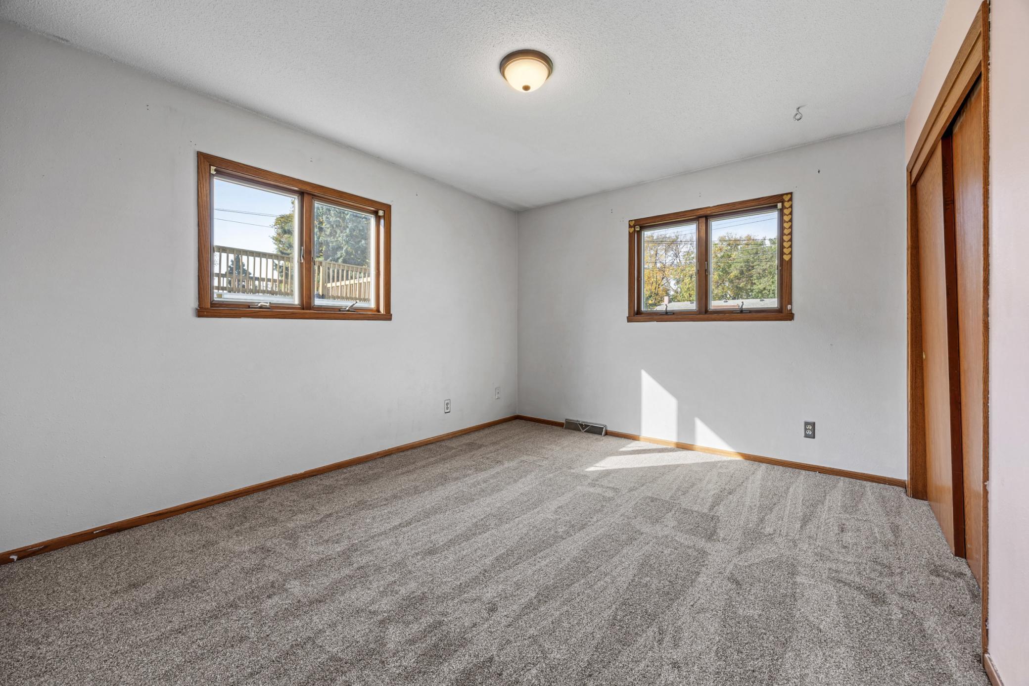 Fargo, North Dakota 58103, United States, 3 Bedrooms Bedrooms, ,2 BathroomsBathrooms,Residential,Active,250166