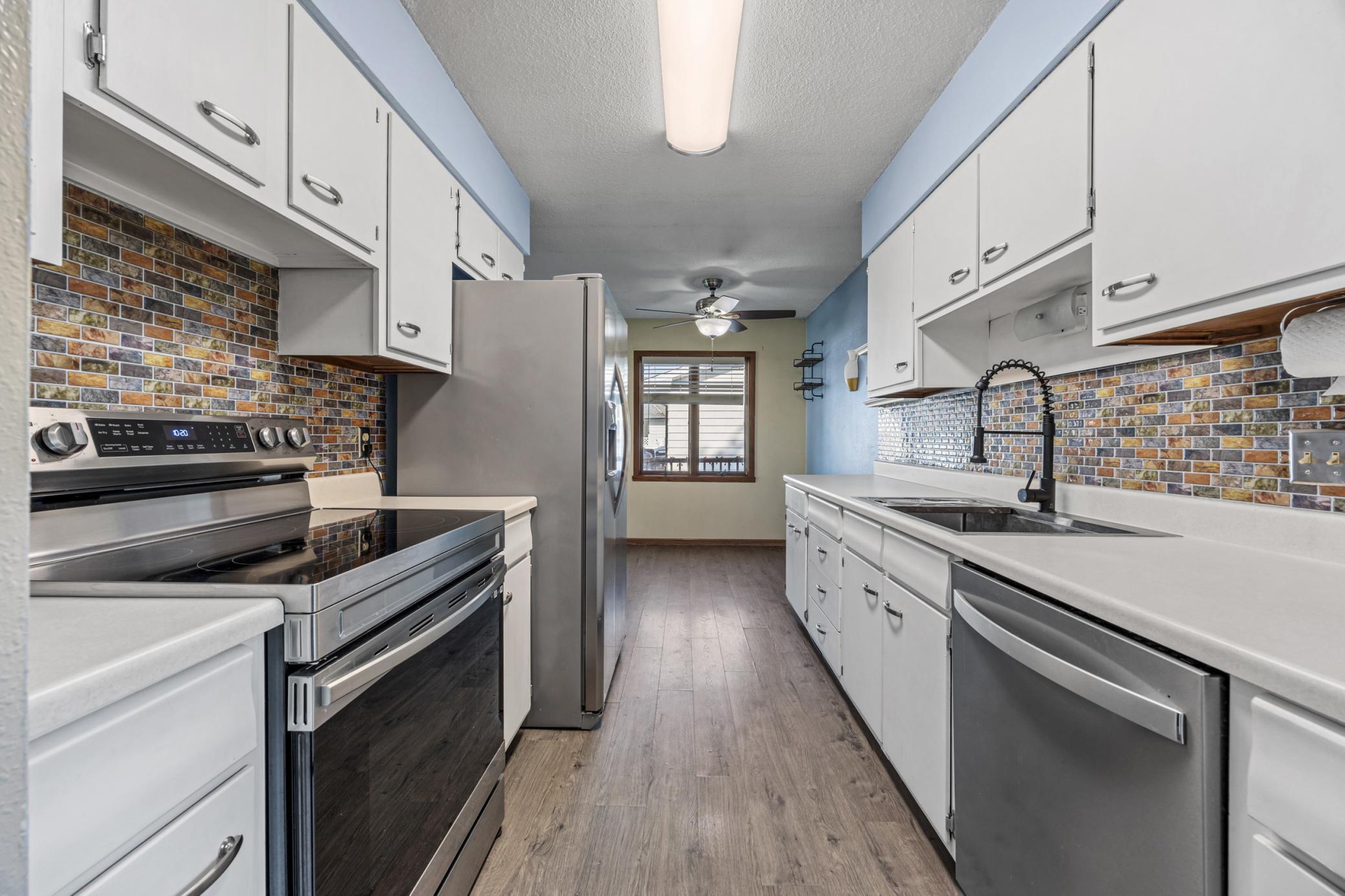 Fargo, North Dakota 58103, United States, 3 Bedrooms Bedrooms, ,2 BathroomsBathrooms,Residential,Active,250166