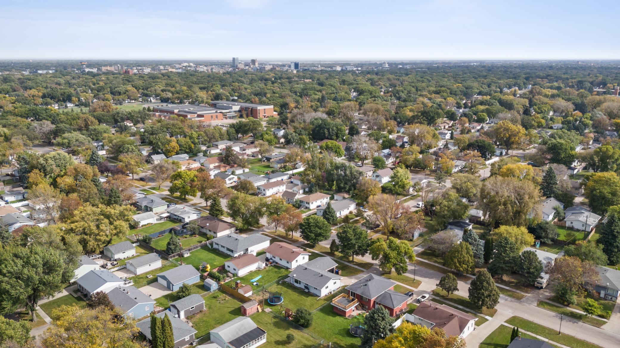 Fargo, North Dakota 58103, United States, 3 Bedrooms Bedrooms, ,2 BathroomsBathrooms,Residential,Active,250166