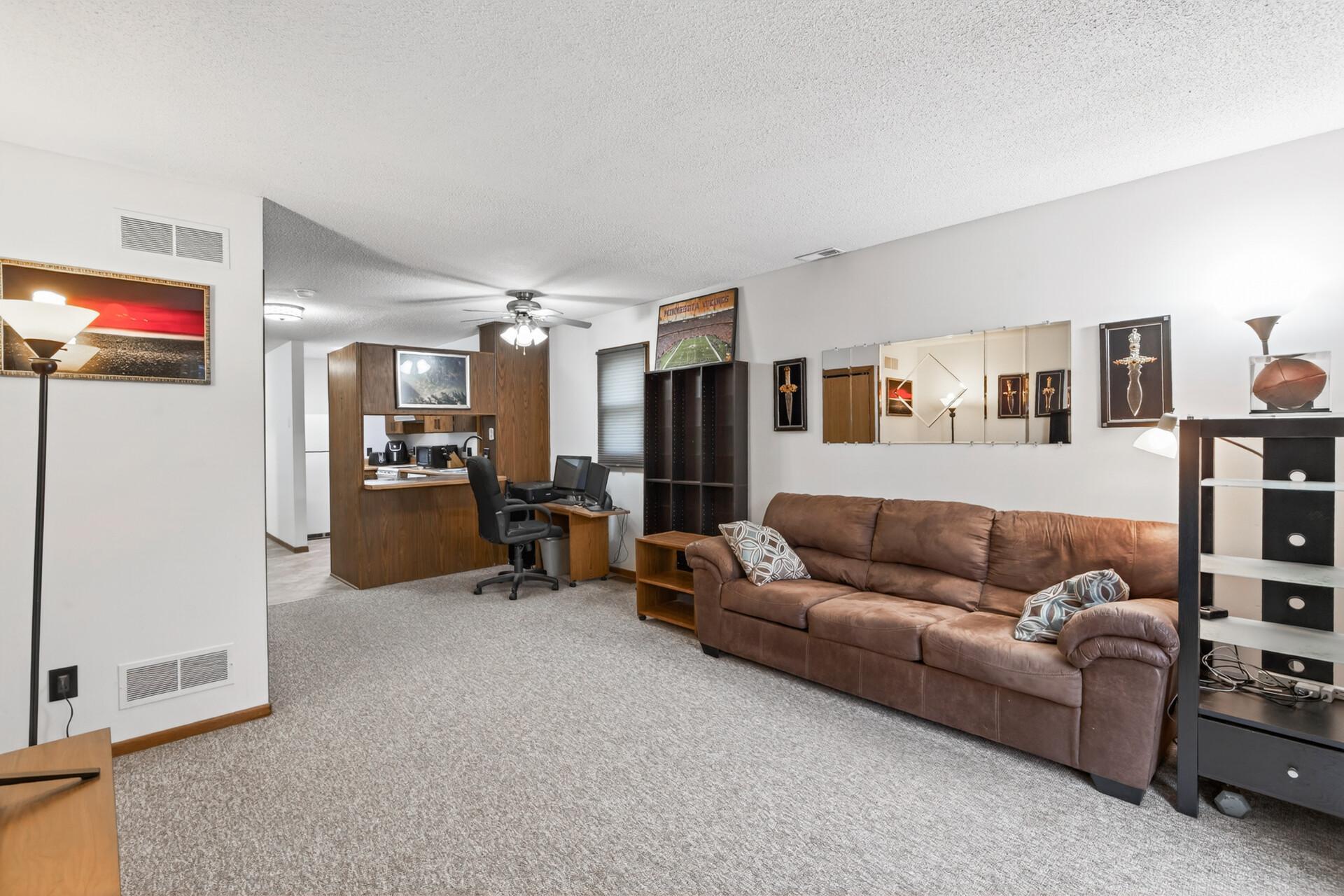 852 Woodgate Drive 216