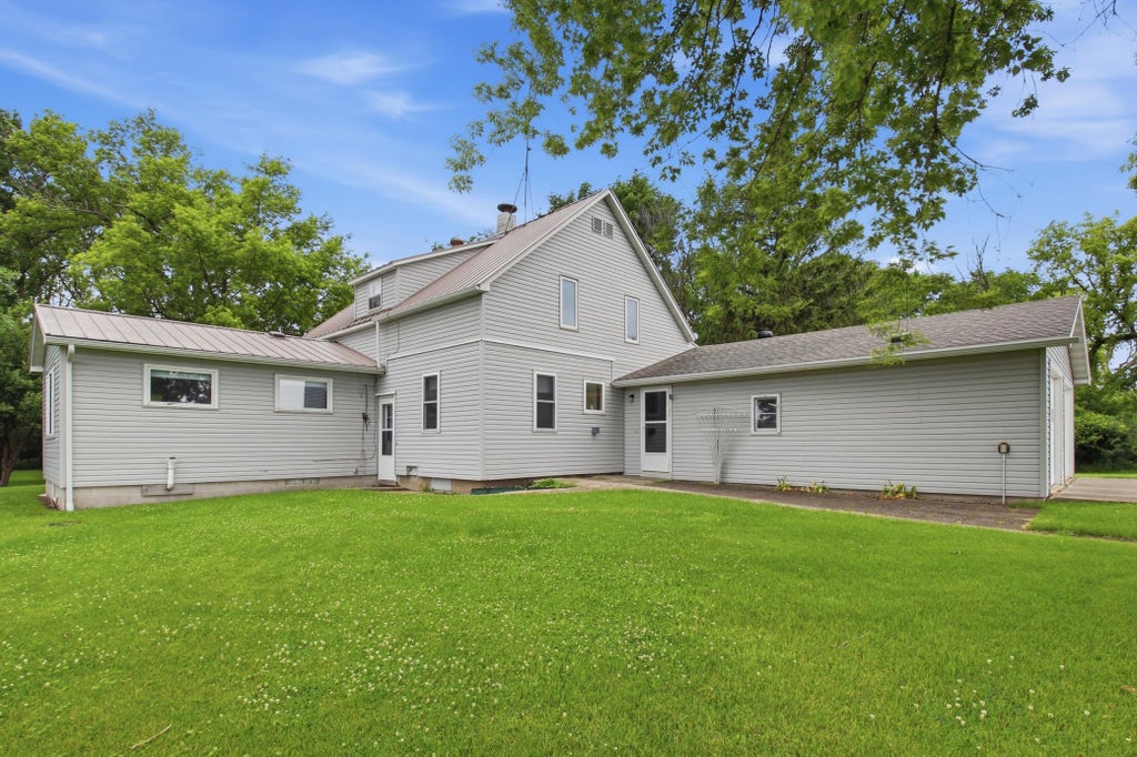 Photo of 15953 75th Street SW, Prinsburg, MN 56281 (MLS # 7091568)