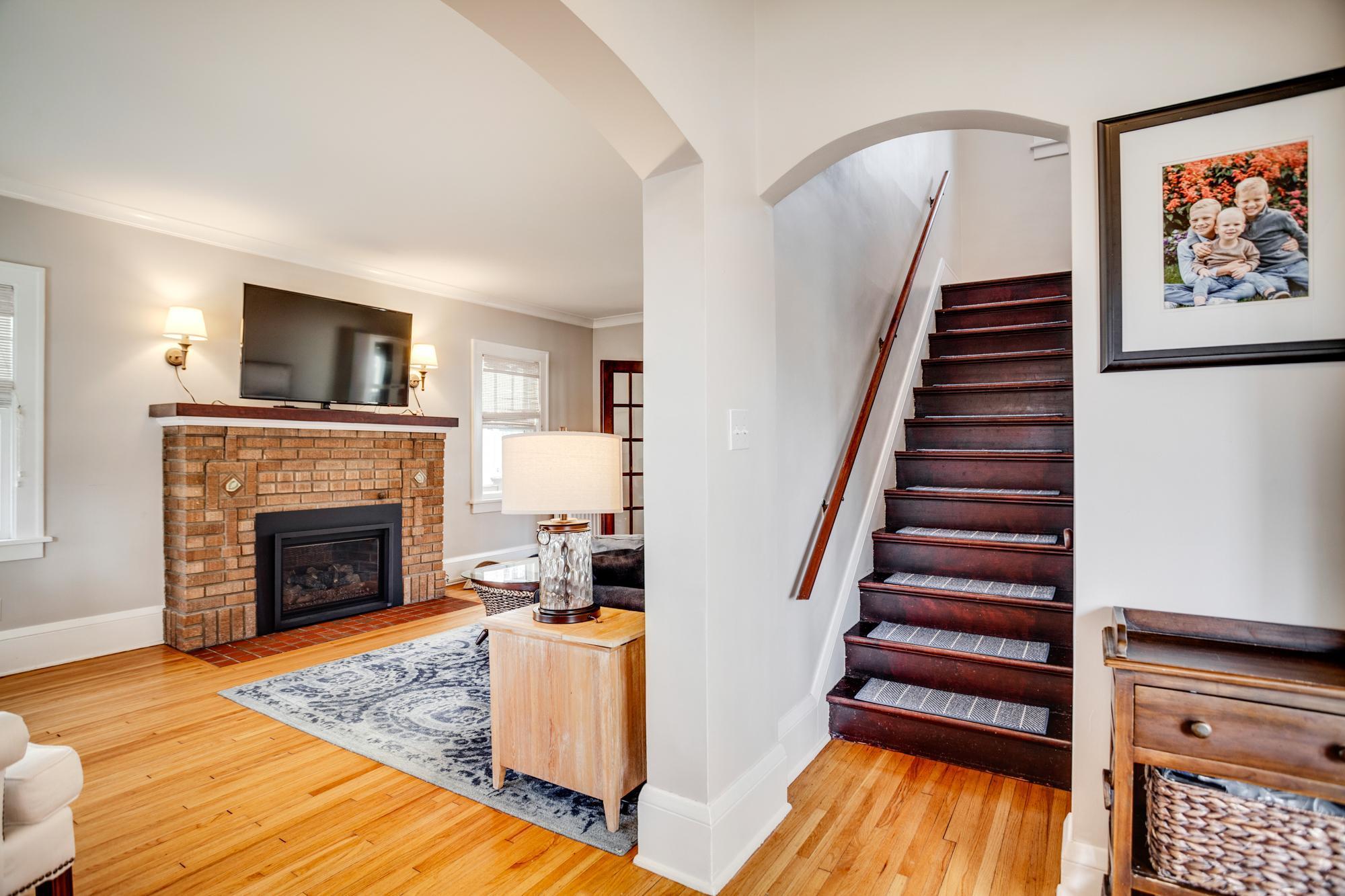 4945 Bryant Avenue S