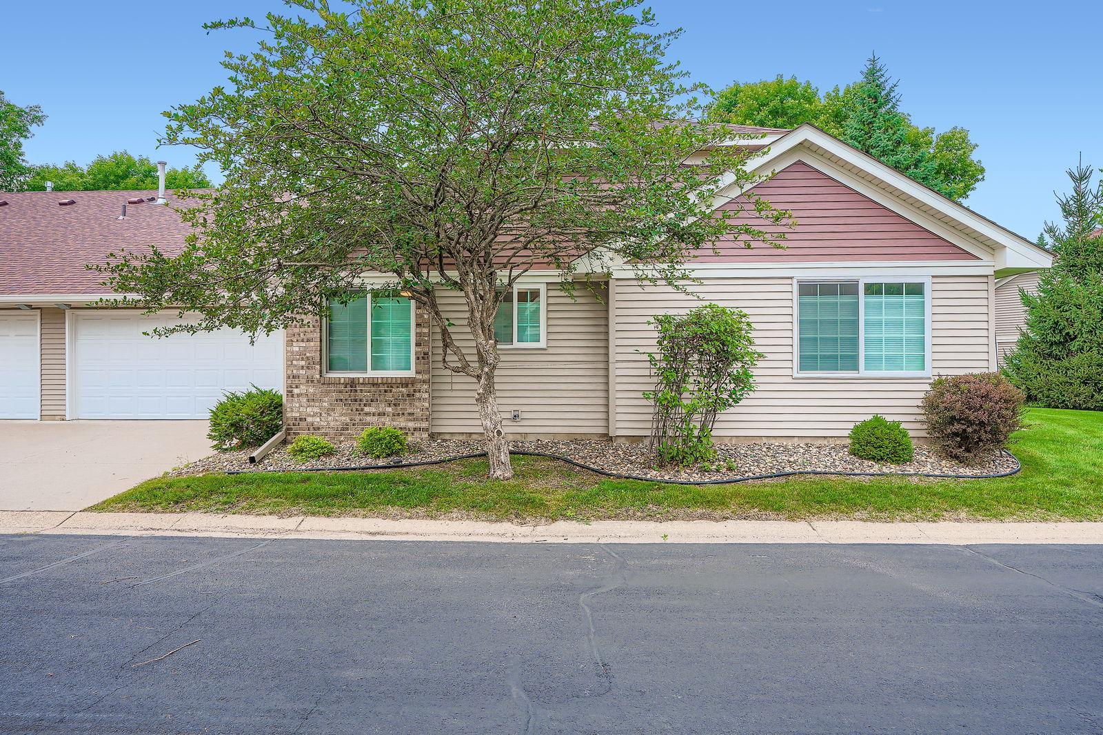 525 Lovell Avenue