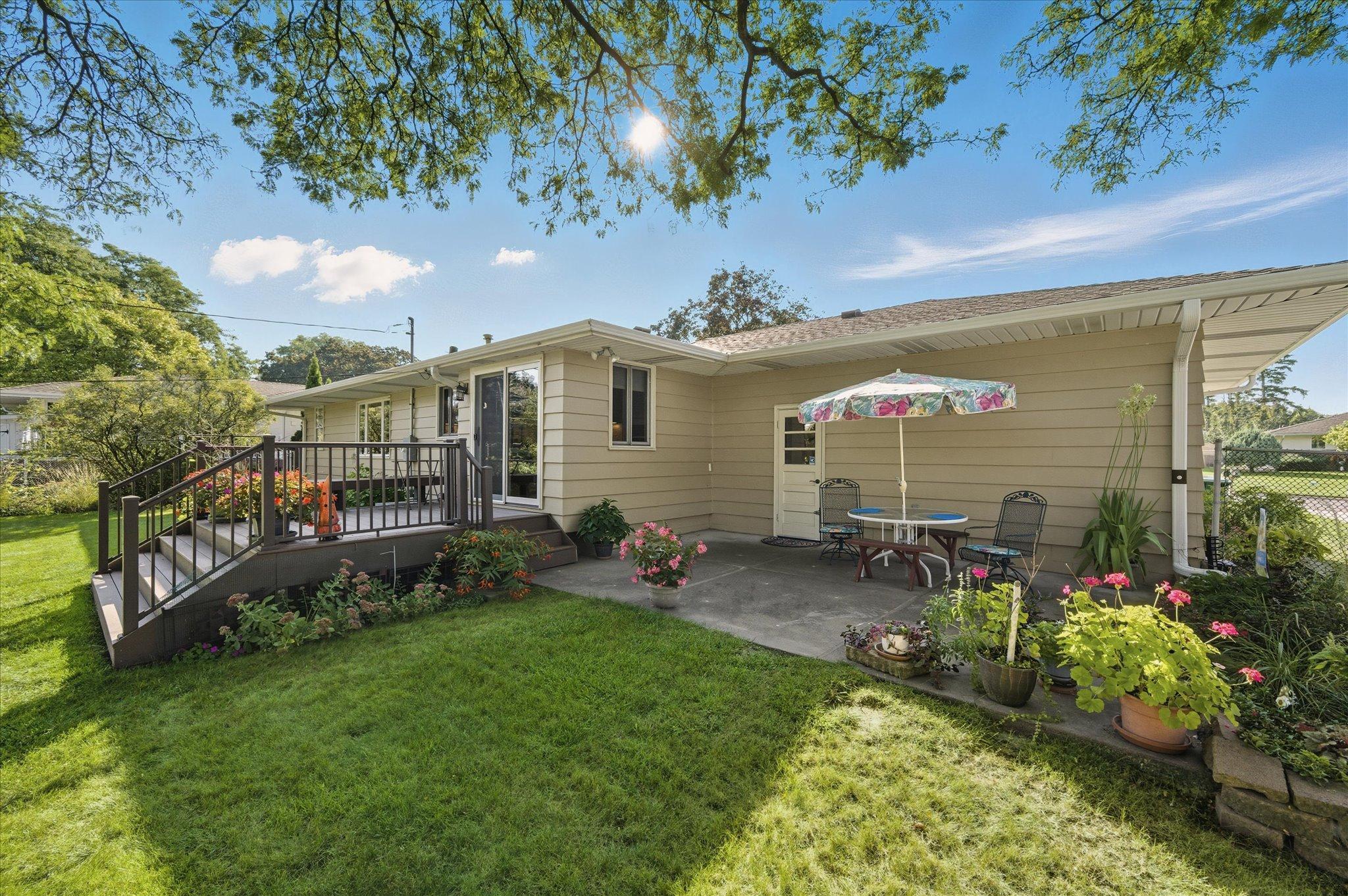 1465 Woodlynn Avenue