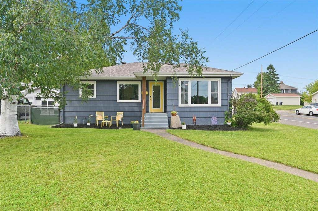 Photo of 5141 Juniata Street, Duluth, MN 55804 (MLS # 7103860)