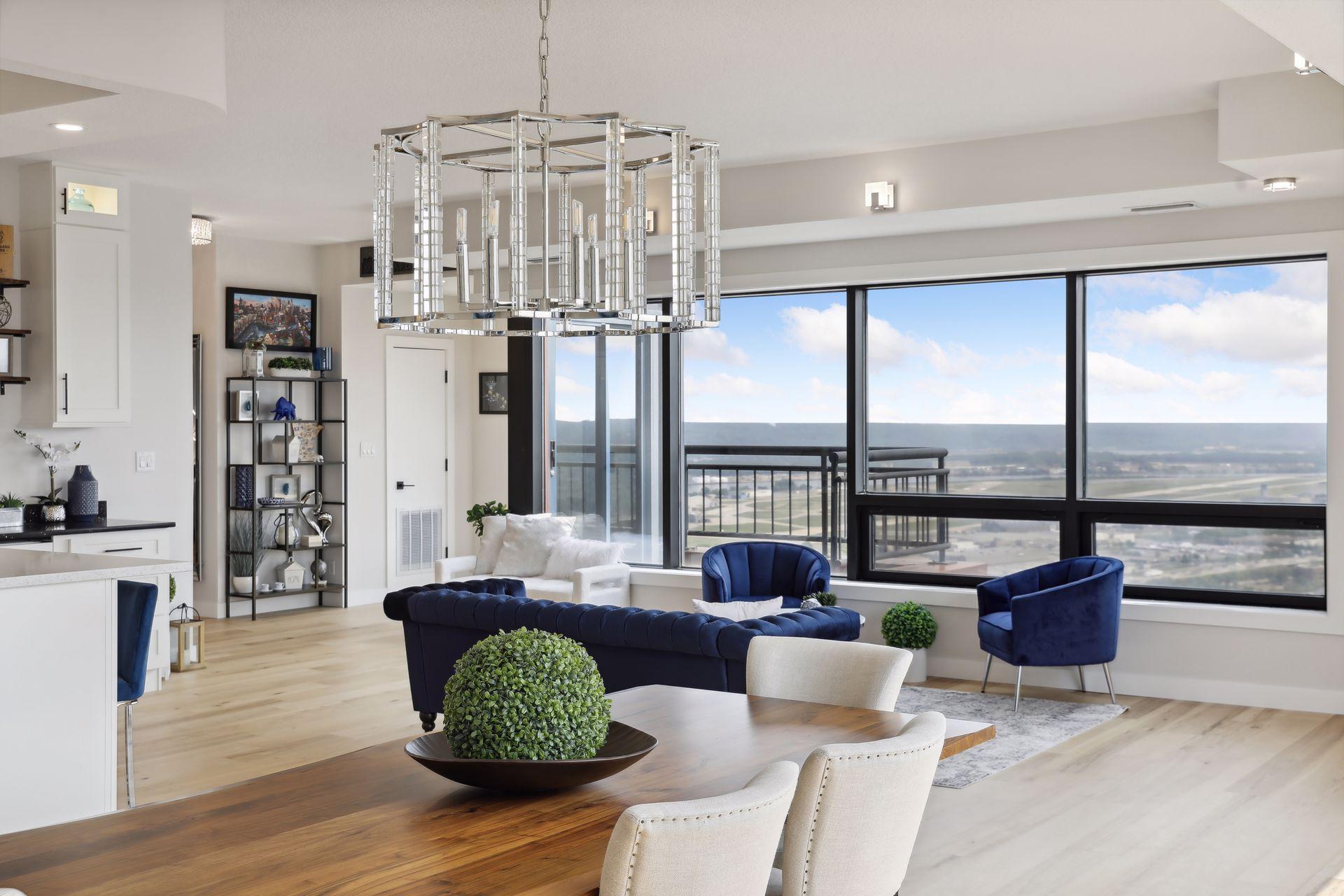 168 6th Street E 4202