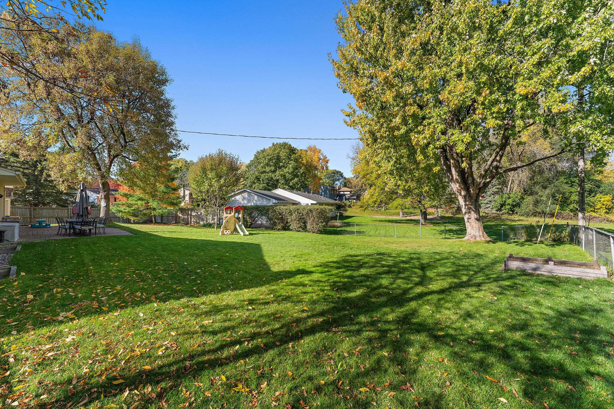 11209 Carver Court