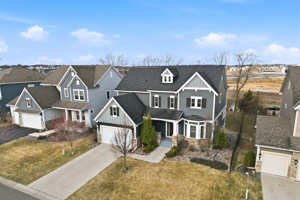 Photo of 6015 Kimberly Lane N, Plymouth, MN 55446 (MLS # 7051834)