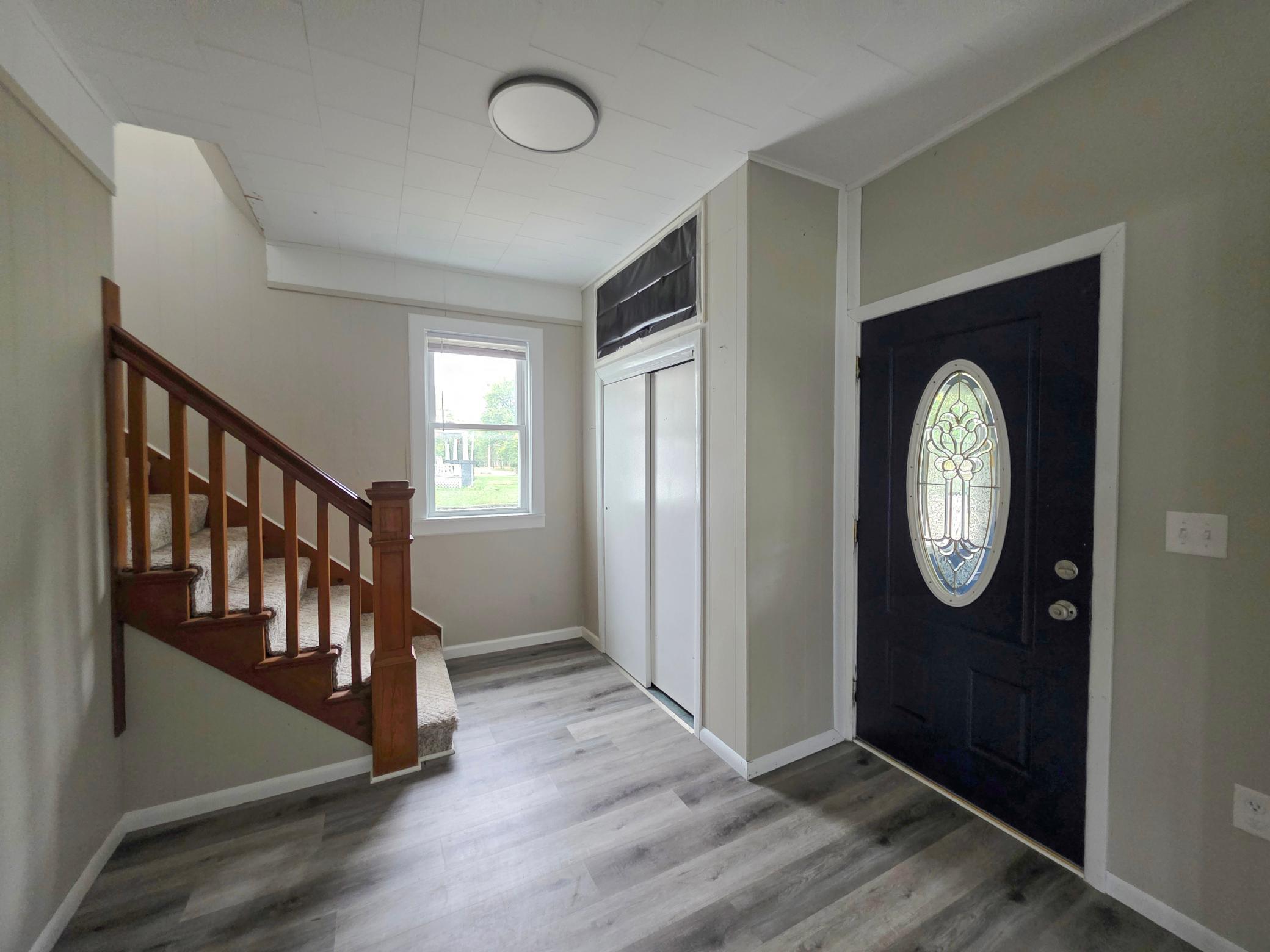 118 4th Avenue SE