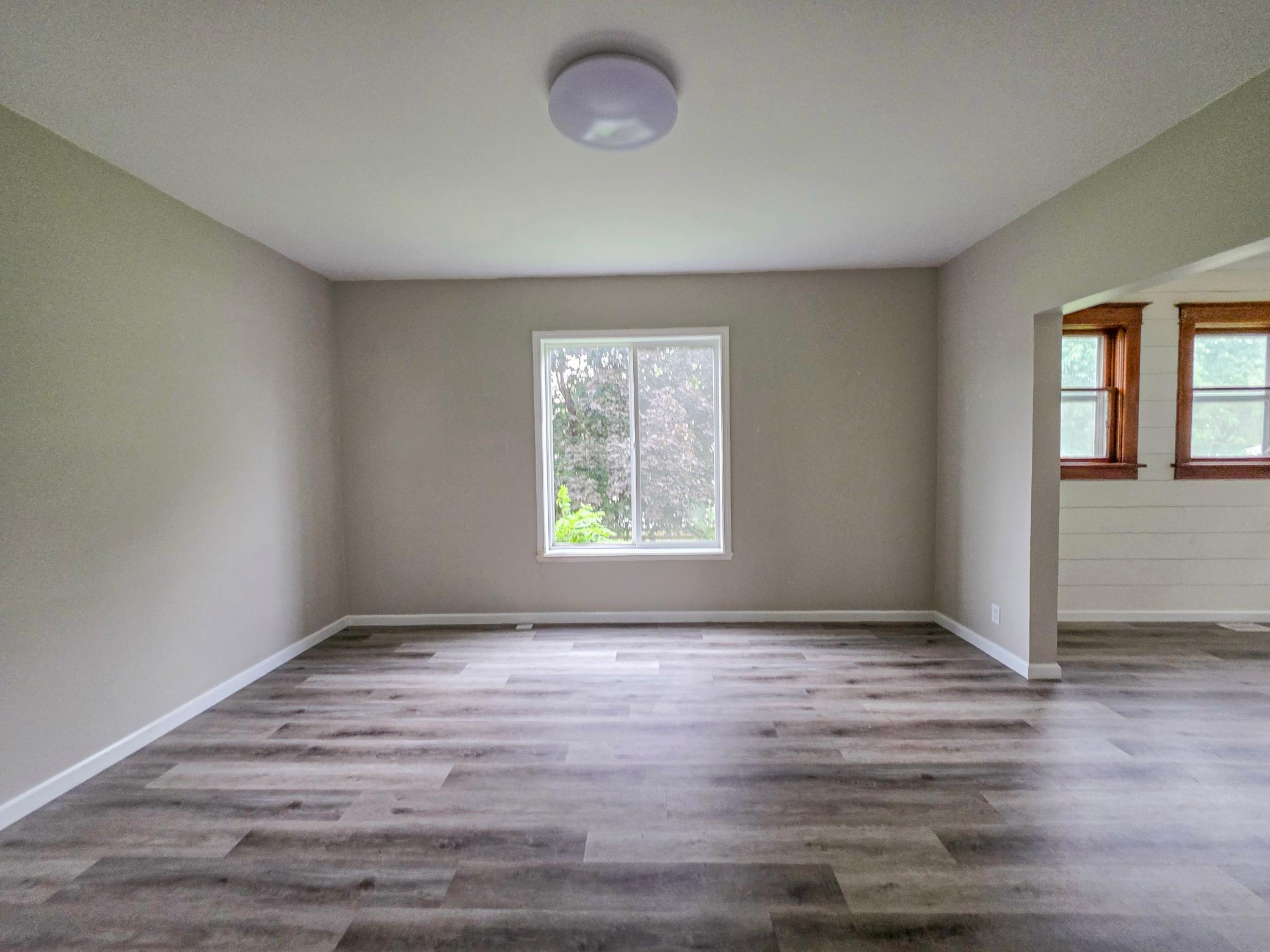 118 4th Avenue SE