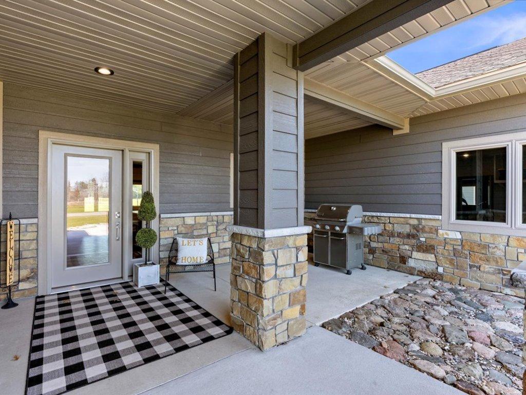 12153 Blueberry Loop 23