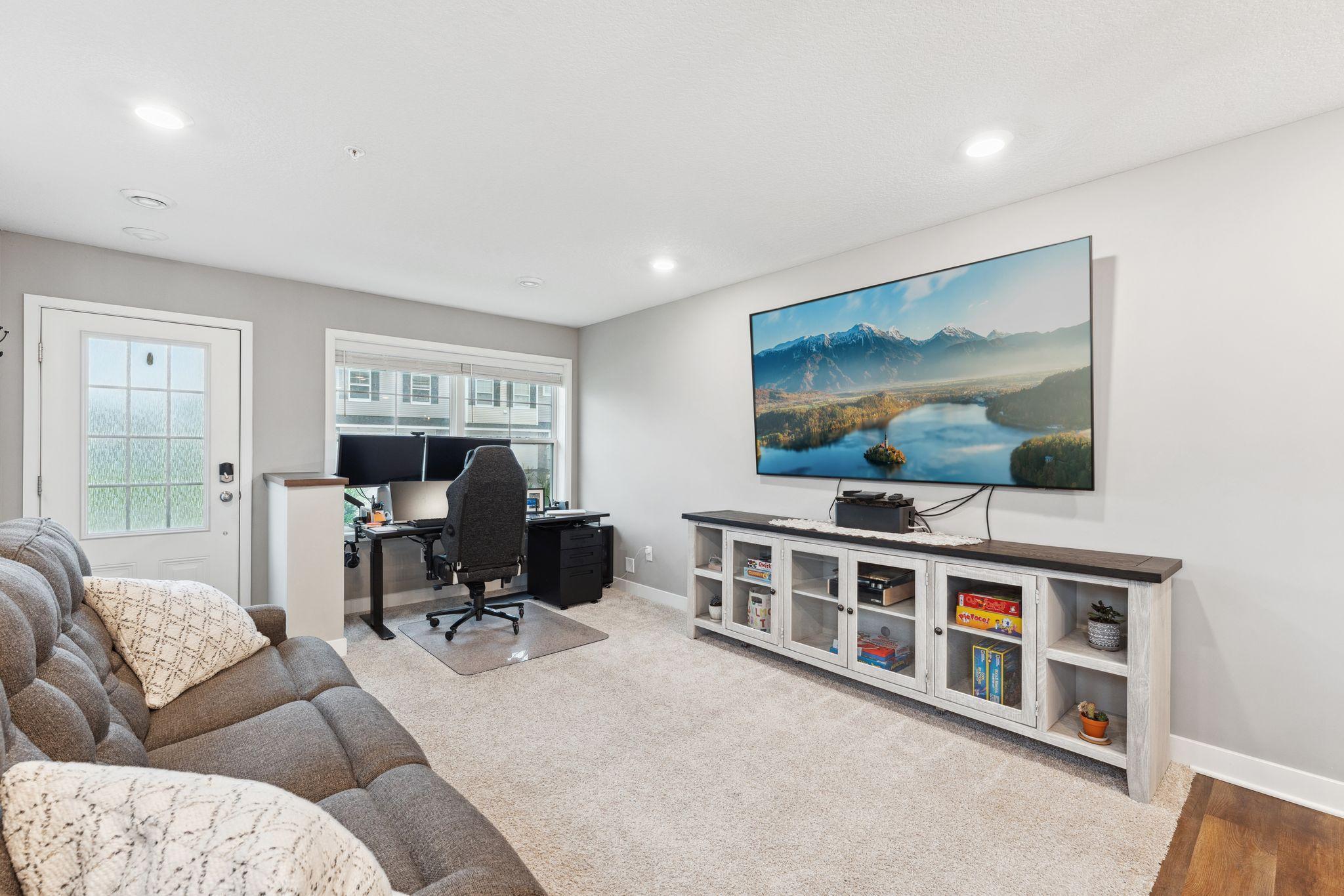 7255 Fall Drive