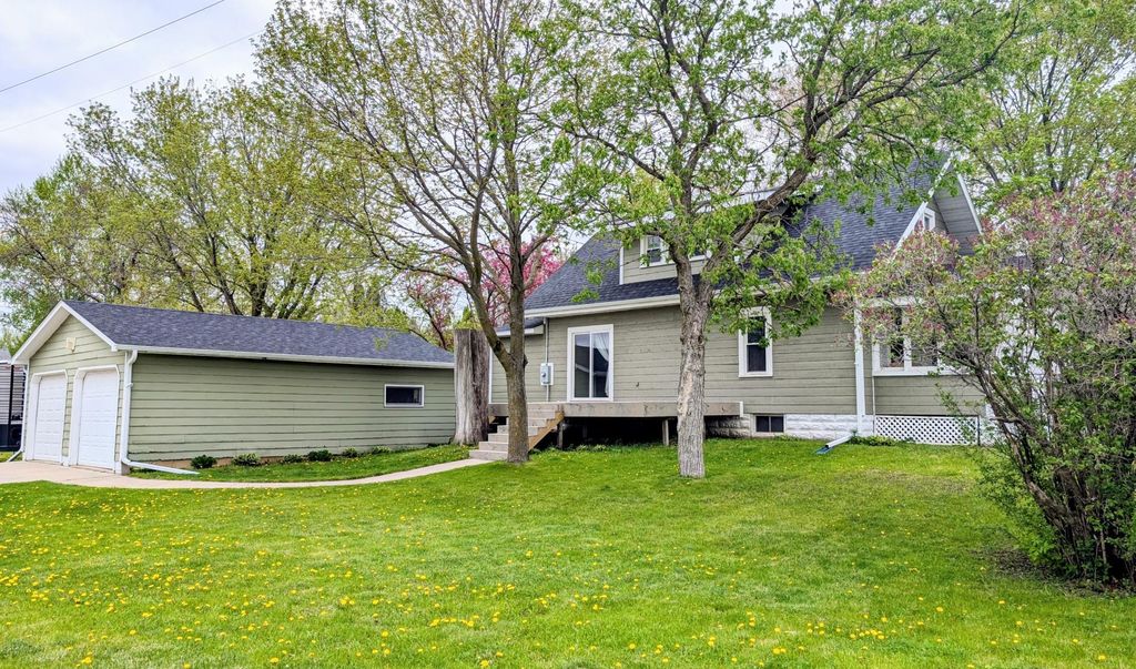 Photo of 312 Kilburn Street NW, Bertha, MN 56437 (MLS # 7076459)