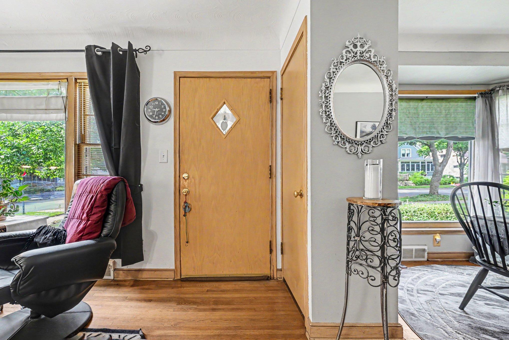 213 King Street W