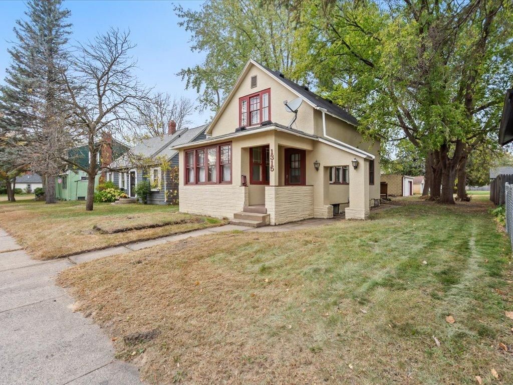 Photo of 1315 Pine Street, Brainerd, MN 56401 (MLS # 7083279)