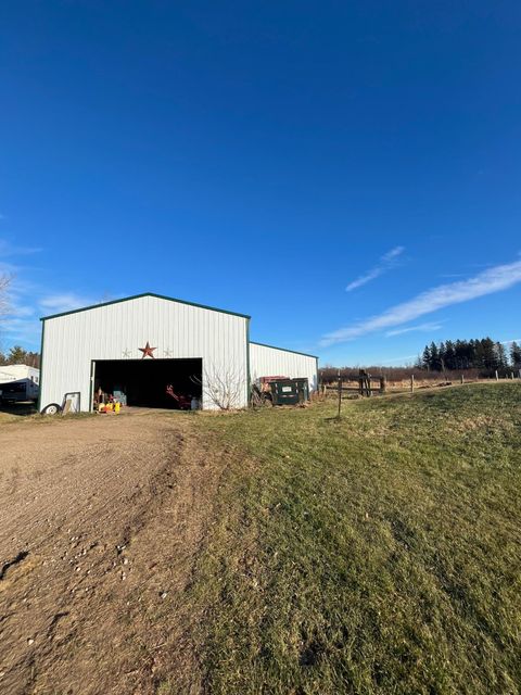 43950 200th Avenue McGregor MN 55760