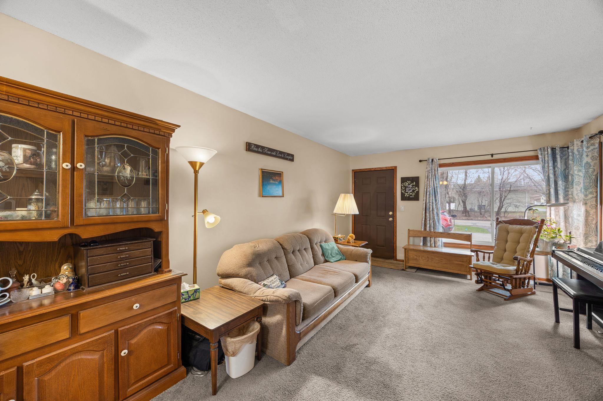 1967 County Road D W