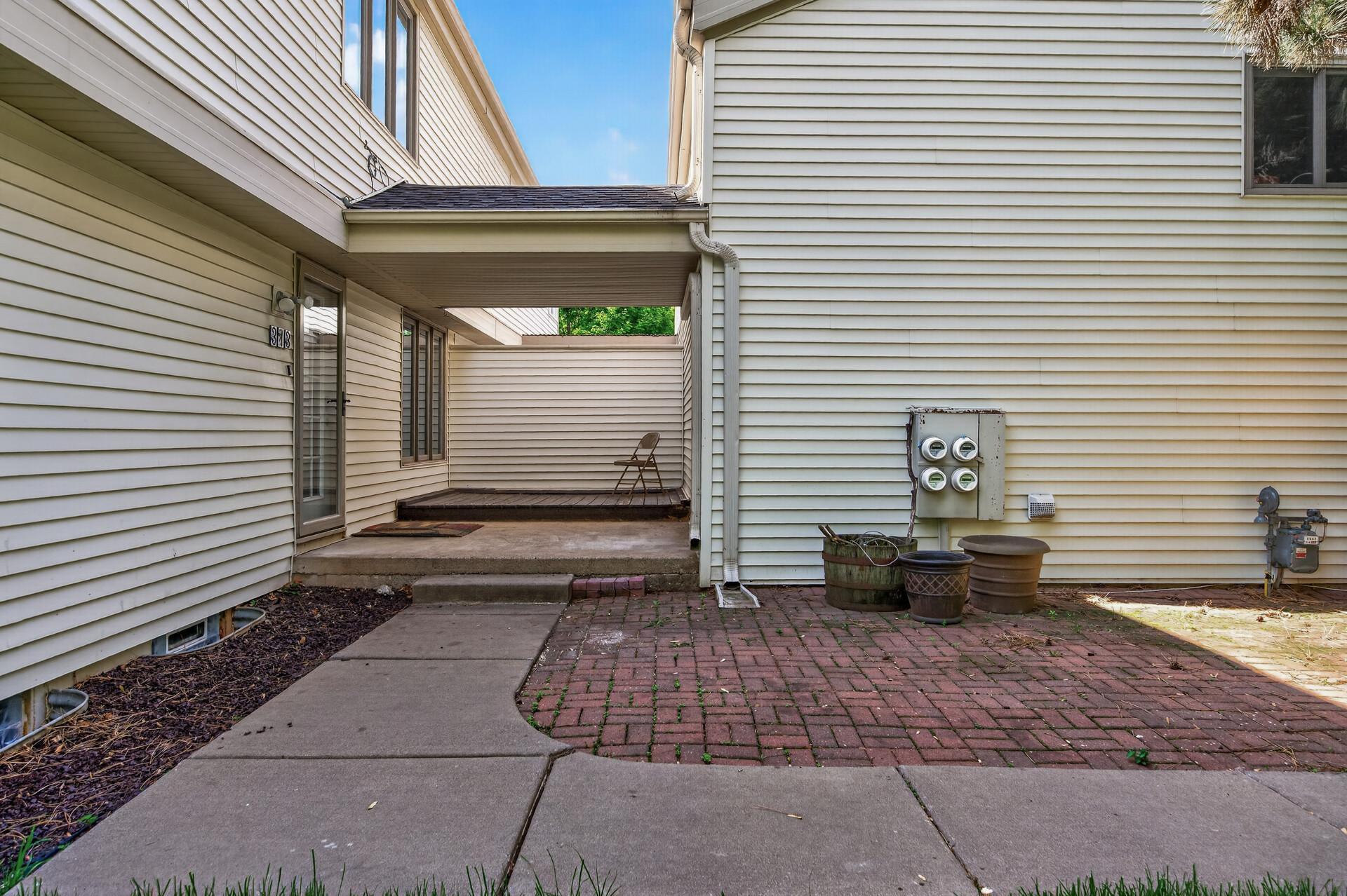 313 Elan Court