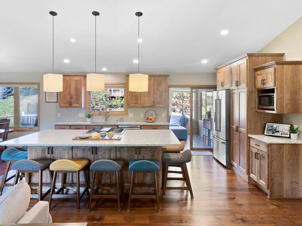 Photo of 6460 Fallbrook Road, Eden Prairie, MN 55344 (MLS # 7005558)