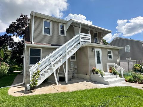 Photo of 7204 Harriet Avenue, Richfield, MN 55423 (MLS # 7031042)