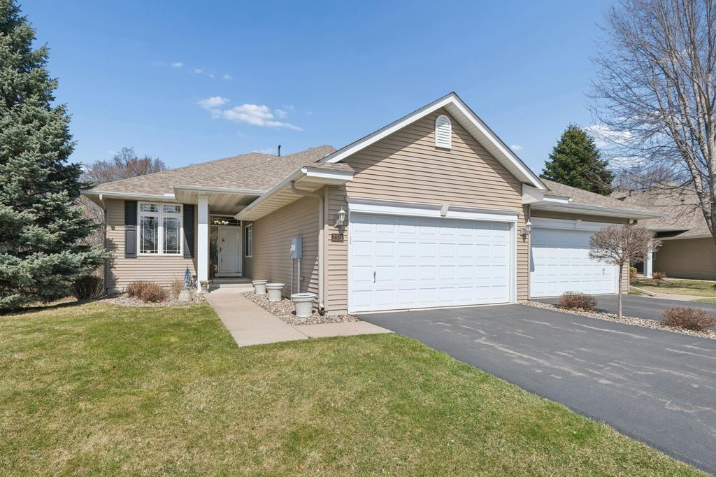 Photo of 2331 Glacier Way, Hastings, MN 55033 (MLS # 7042596)