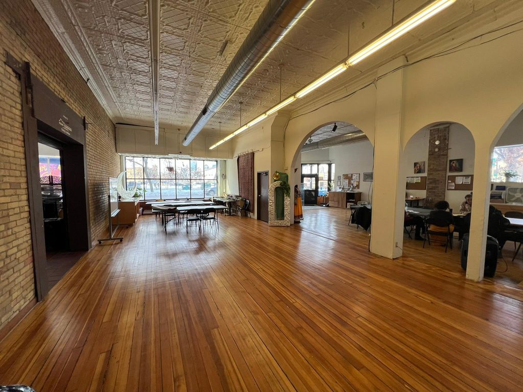 Photo of 301 Cedar Avenue S, Minneapolis, MN 55454 (MLS # 7070816)