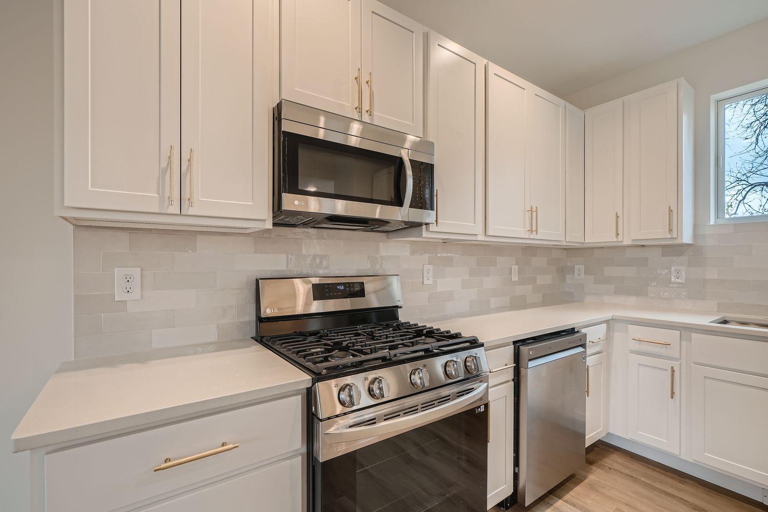 1995 11th Avenue E Unit 2