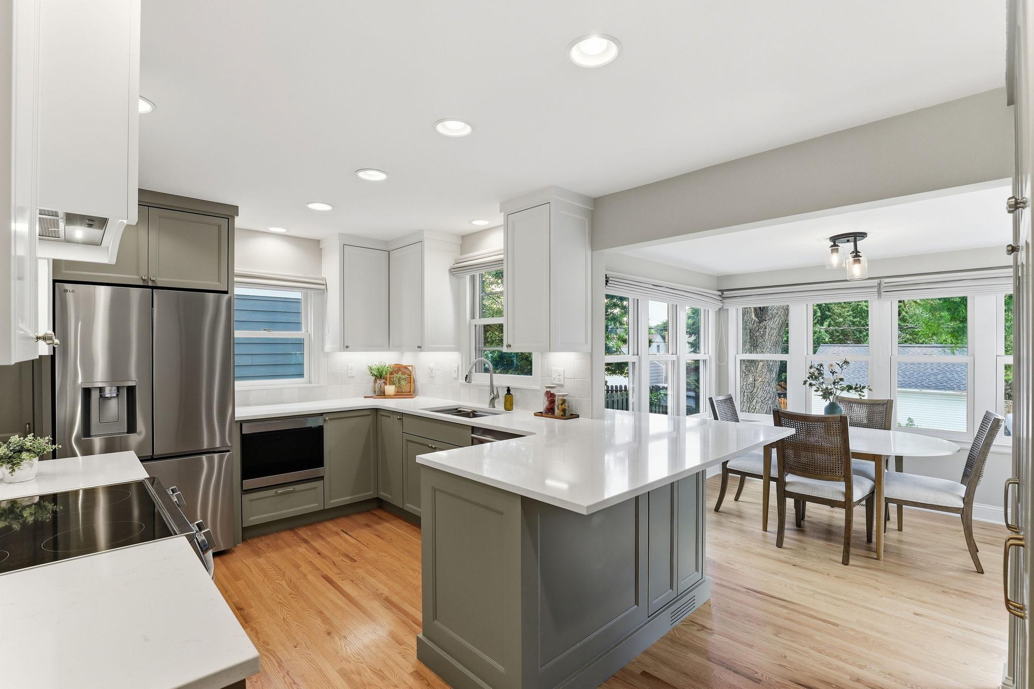 5732 Dupont Avenue S