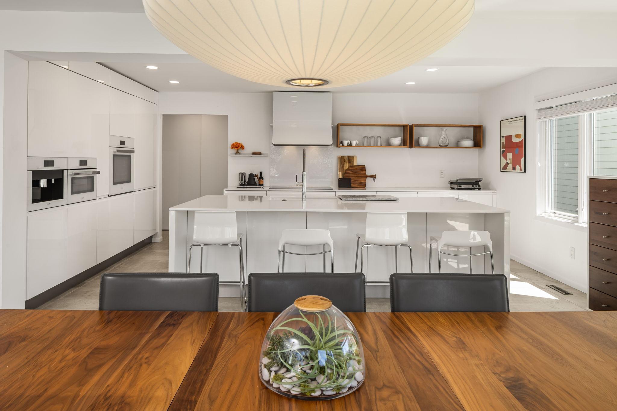 3710 Vincent Avenue S