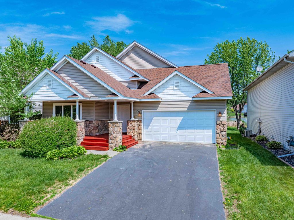 Photo of 707 7th Street, Chaska, MN 55318 (MLS # 7082726)