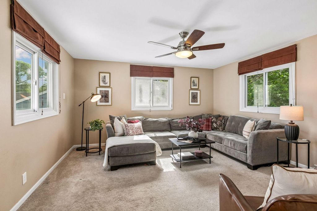 Photo of 2805 Georgia Avenue S, Saint Louis Park, MN 55426 (MLS # 7097117)