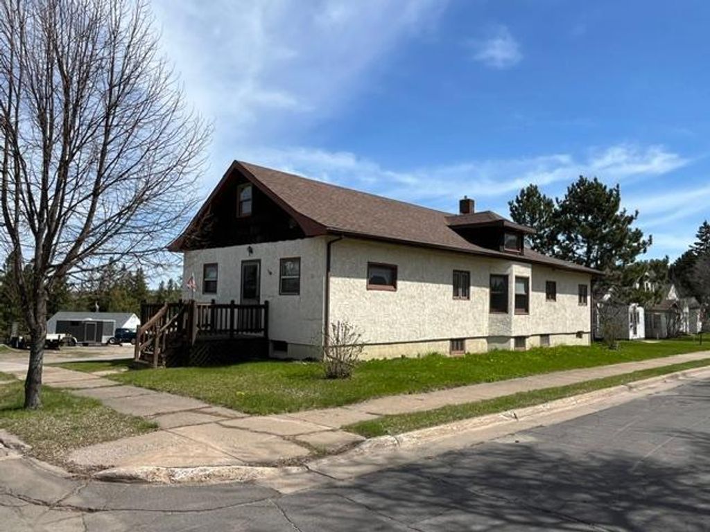 Photo of 1102 Mckinley Avenue, Eveleth, MN 55734 (MLS # 7072659)
