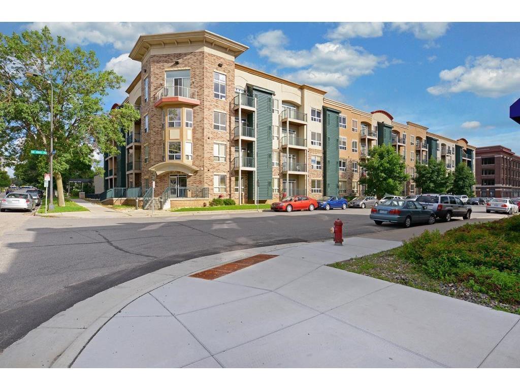 2600 University Avenue SE 4180