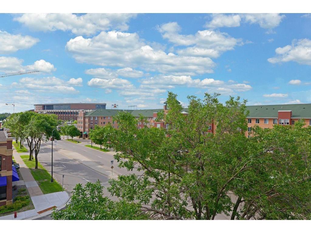 2600 University Avenue SE 4180