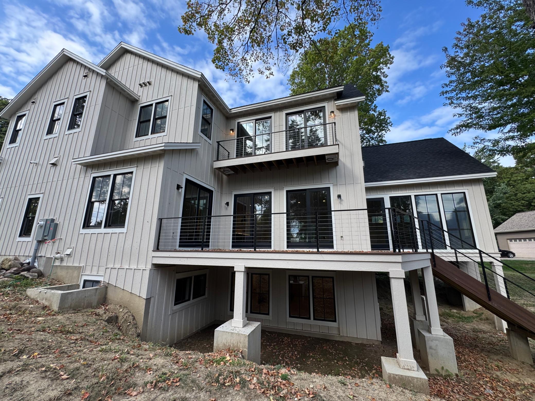 3271 Casco Circle