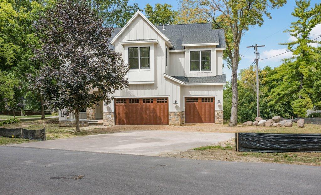 3271 Casco Circle