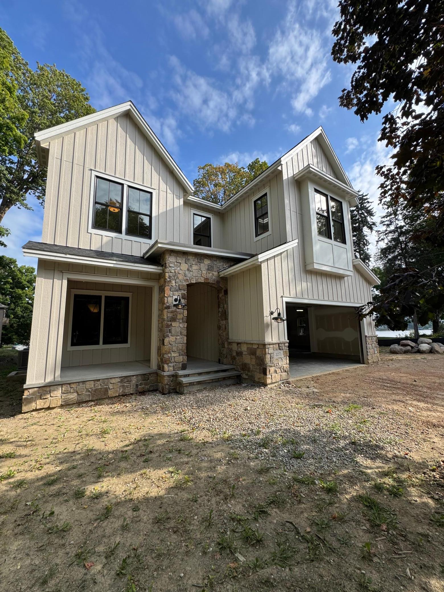 3271 Casco Circle