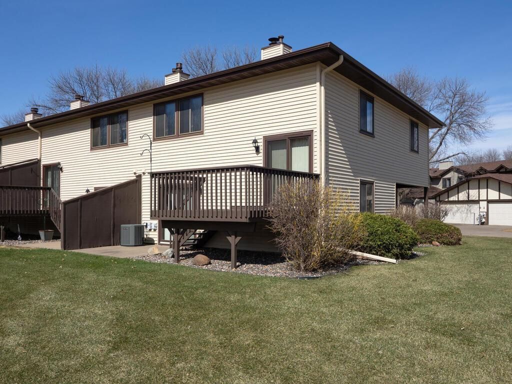 Photo of 8751 Maplebrook Parkway N #0, Brooklyn Park, MN 55445 (MLS # 7048038)