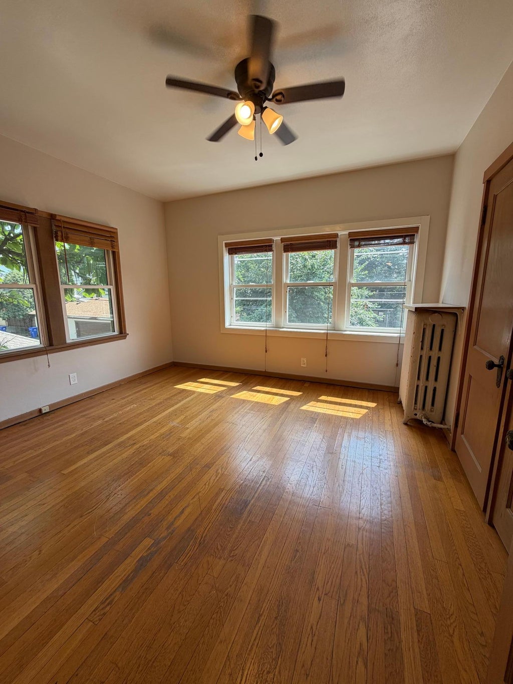Photo of 2176 Dayton Avenue #8, Saint Paul, MN 55104 (MLS # 7126642)