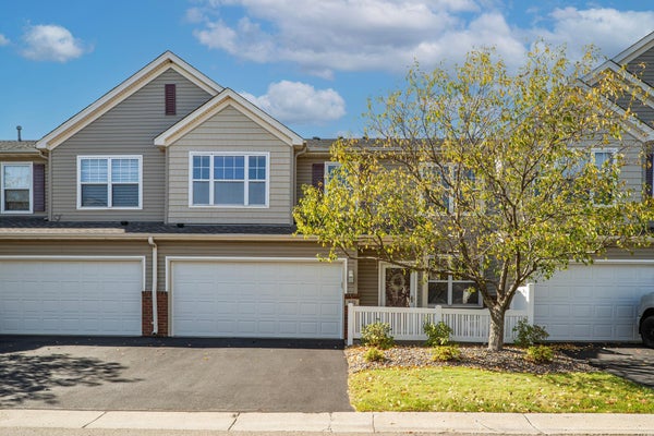 9153 HOLLY LN N, MAPLE GROVE, MN 55311 - Image c00d21426ec0da5bf82a2a121a2c6dc4/3138870330