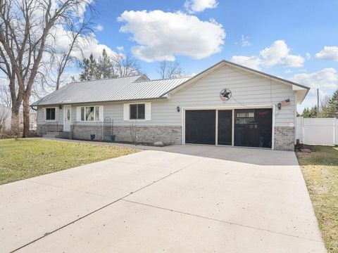 1429 Rice Lake Street Owatonna MN 55060