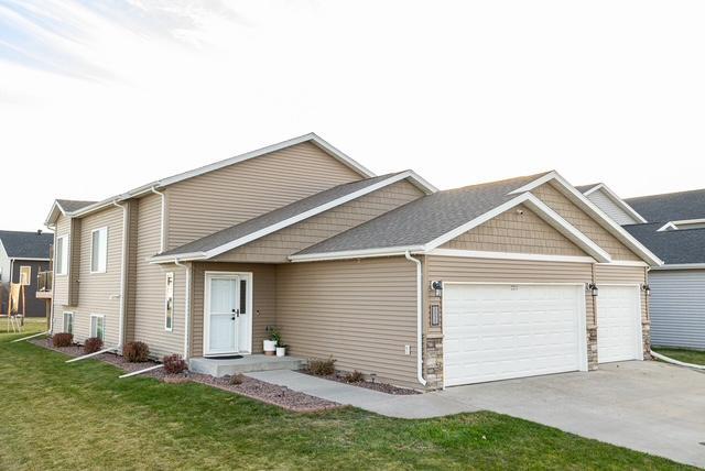 Photo of 3053 38th Avenue S, Moorhead, MN 56560 (MLS # 7157577)