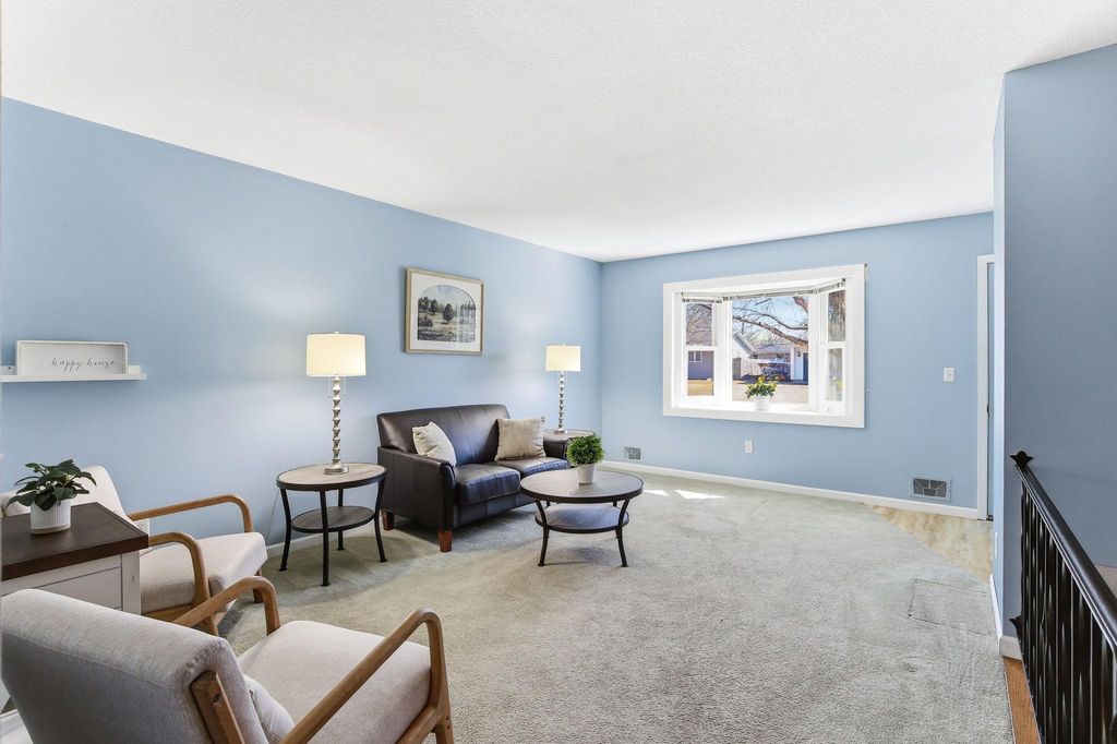 Photo of 1326 16th Street W, Hastings, MN 55033 (MLS # 7044643)