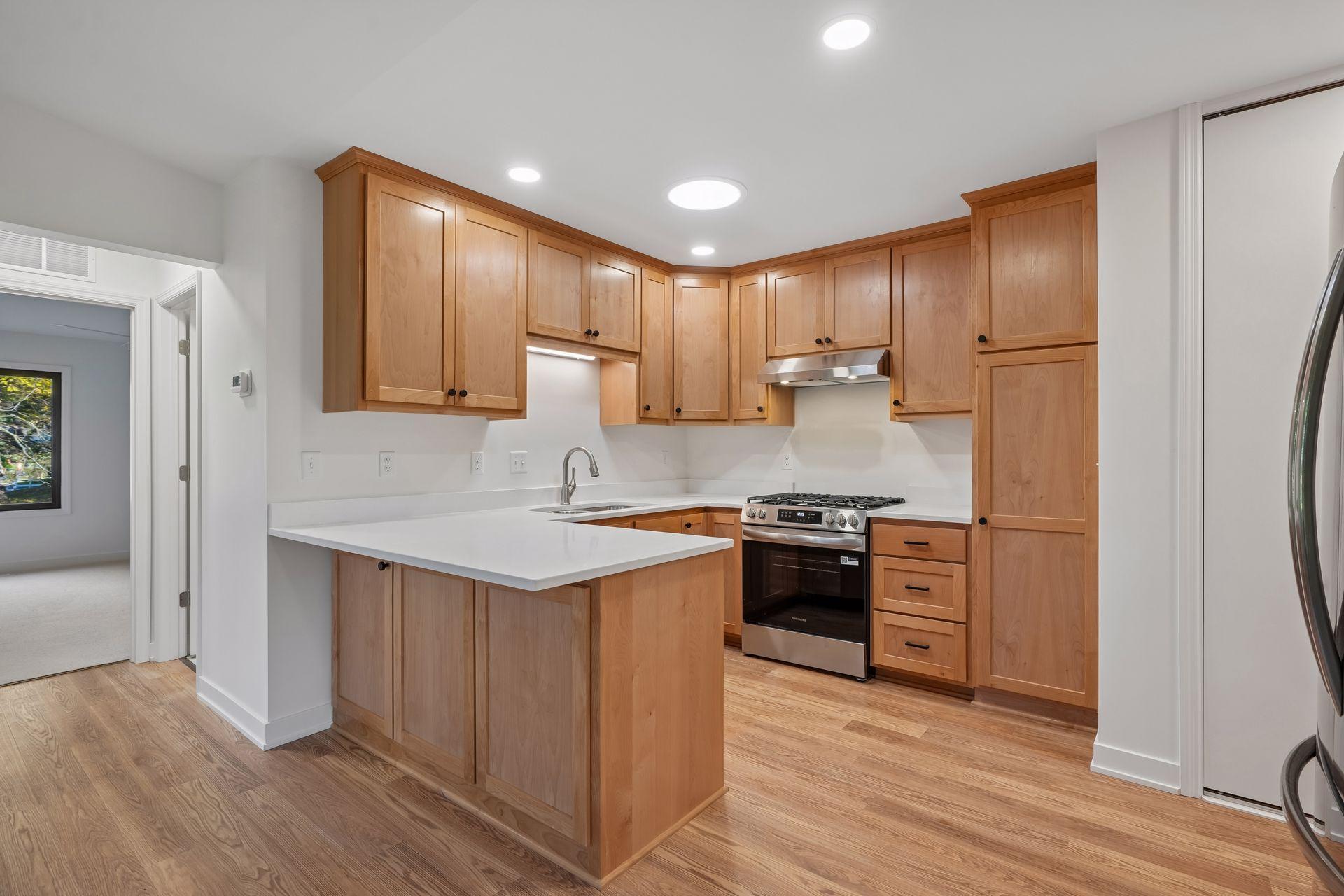 1031 Yuma Lane N