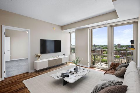 929 Portland Avenue 1007 Minneapolis MN 55404