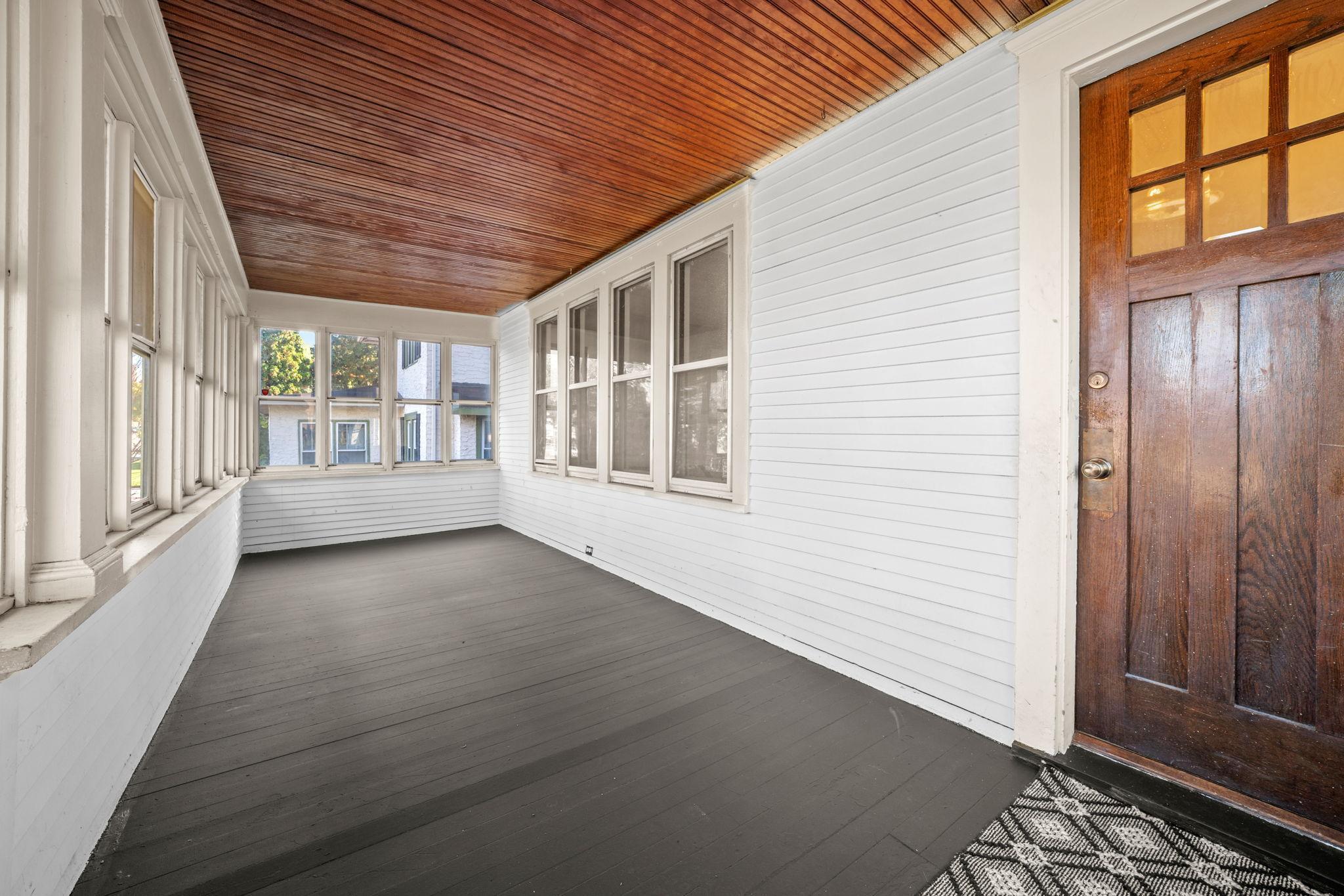 1048 Marshall Avenue