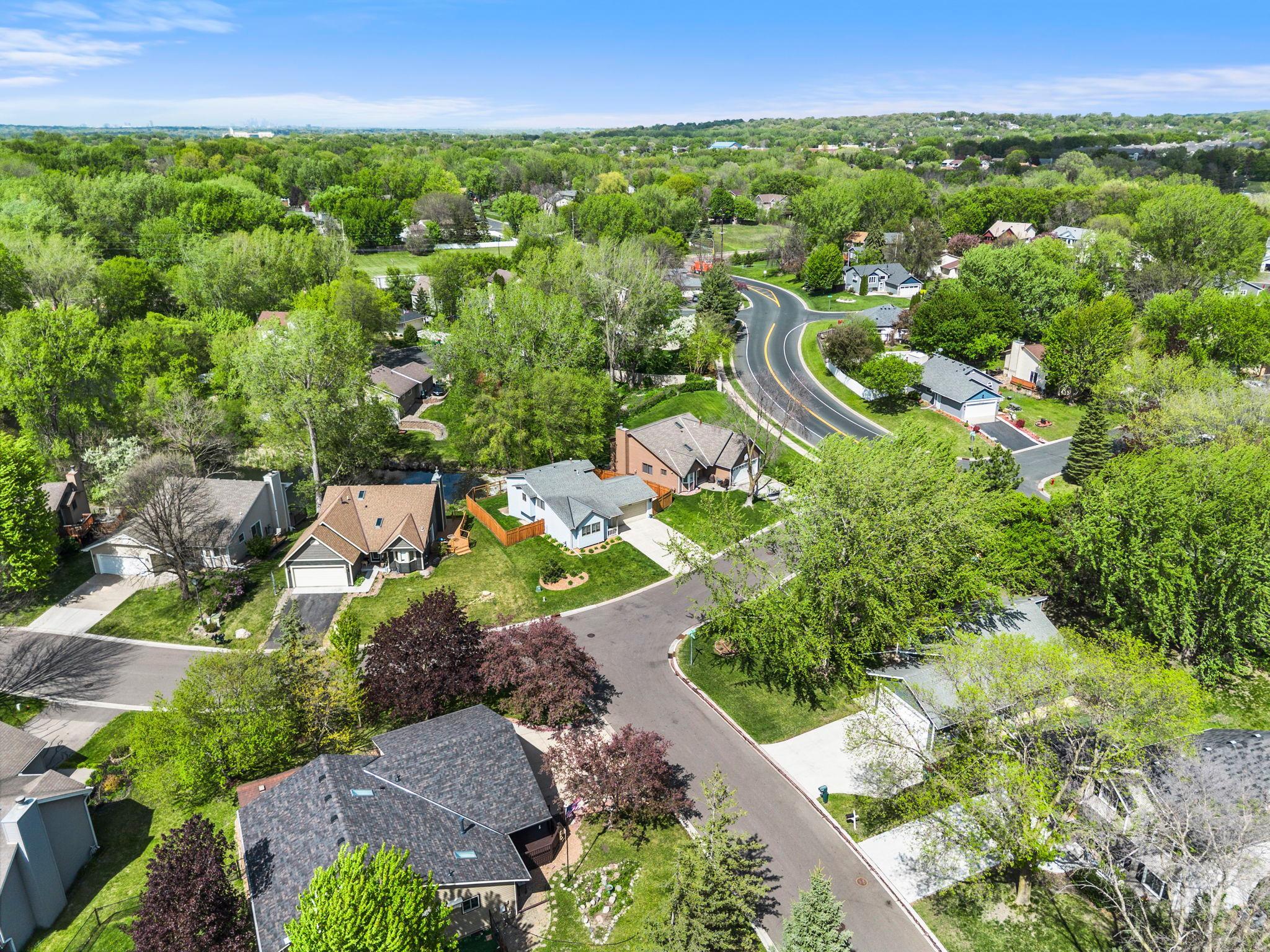 4942 W 143rd Street